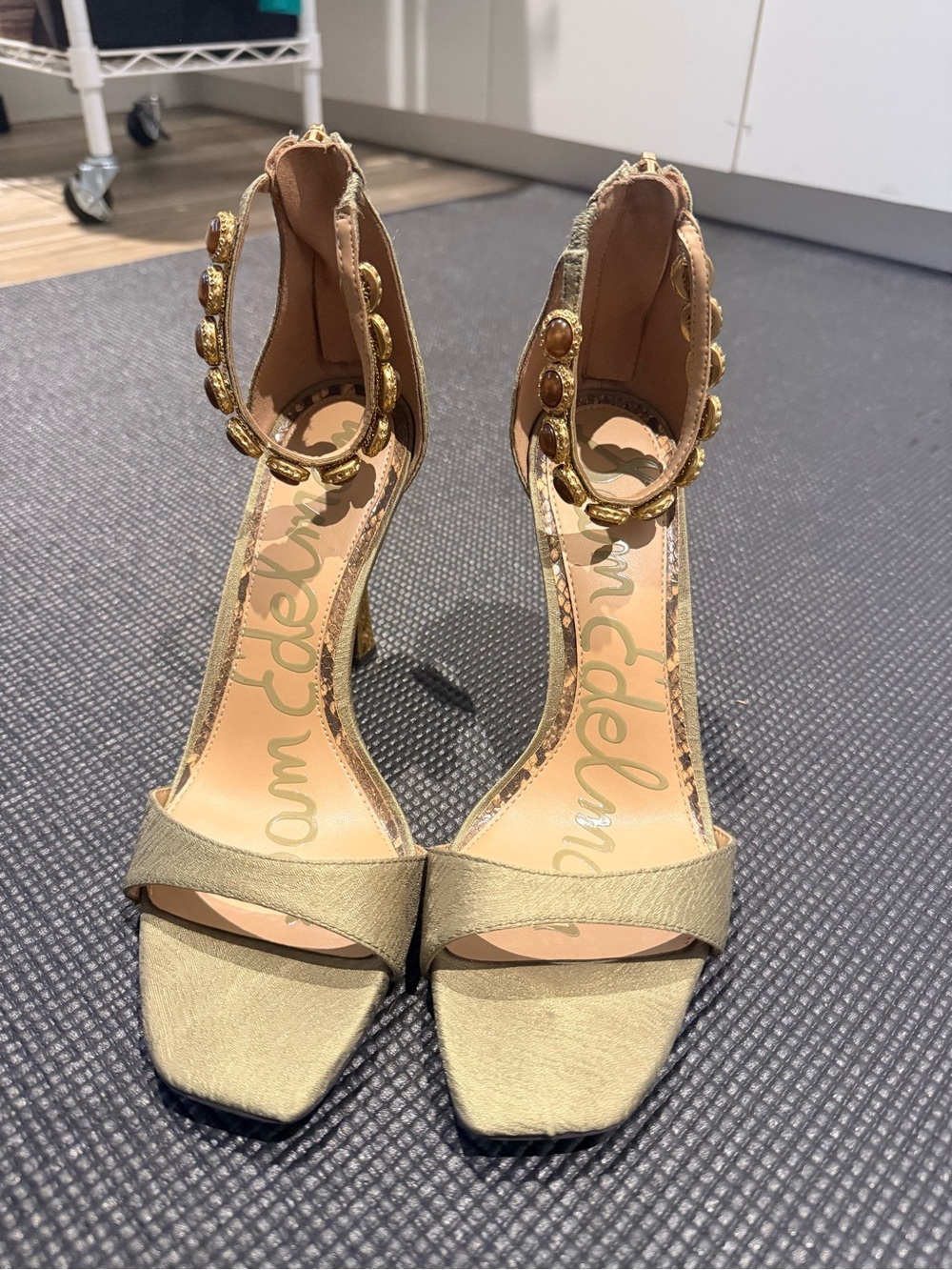 Sam Edelman Lyra Light Olive Jeweled Ankle Strap Heels Size 8